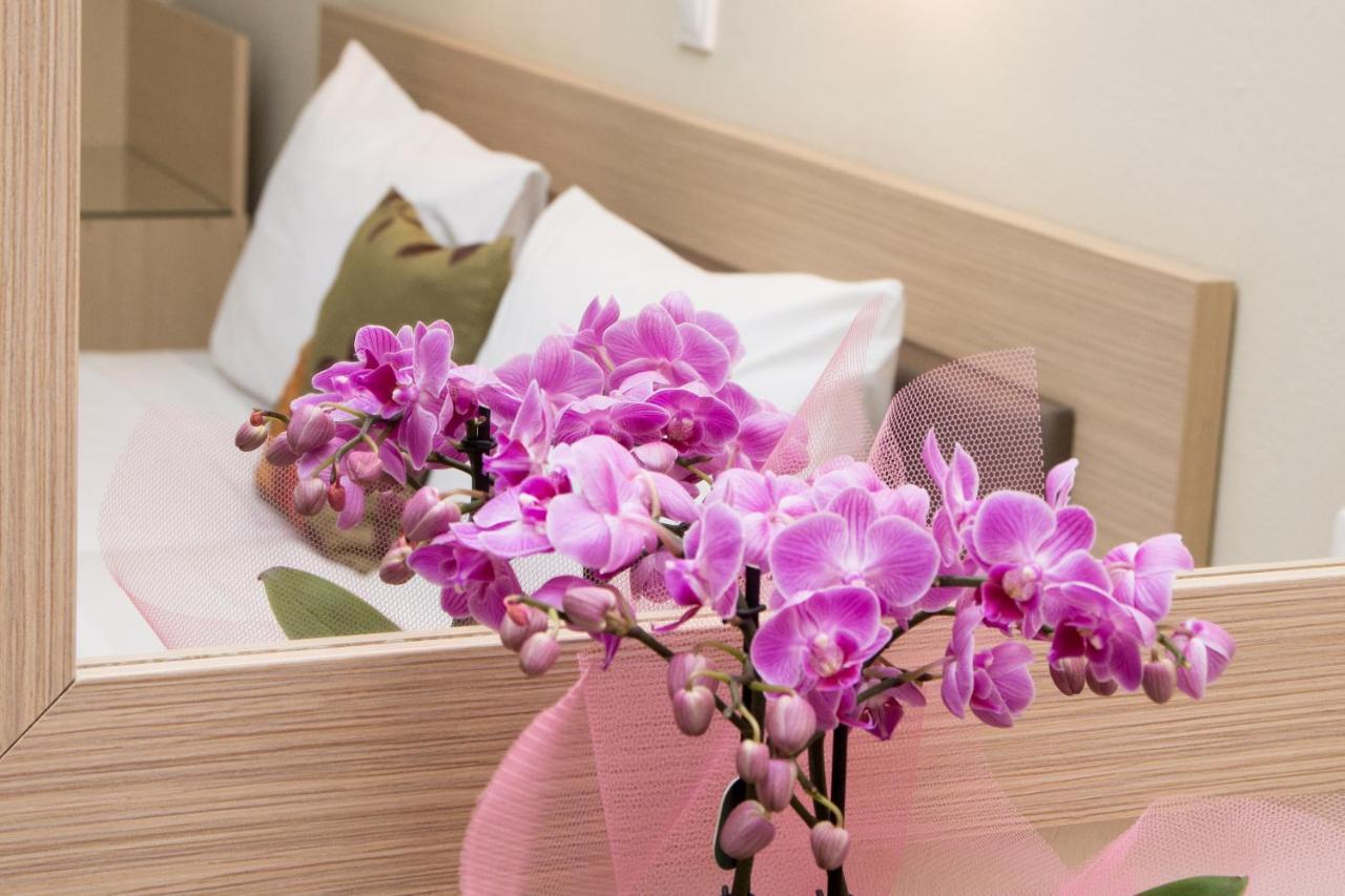 Platy Beach Hotel Экстерьер фото