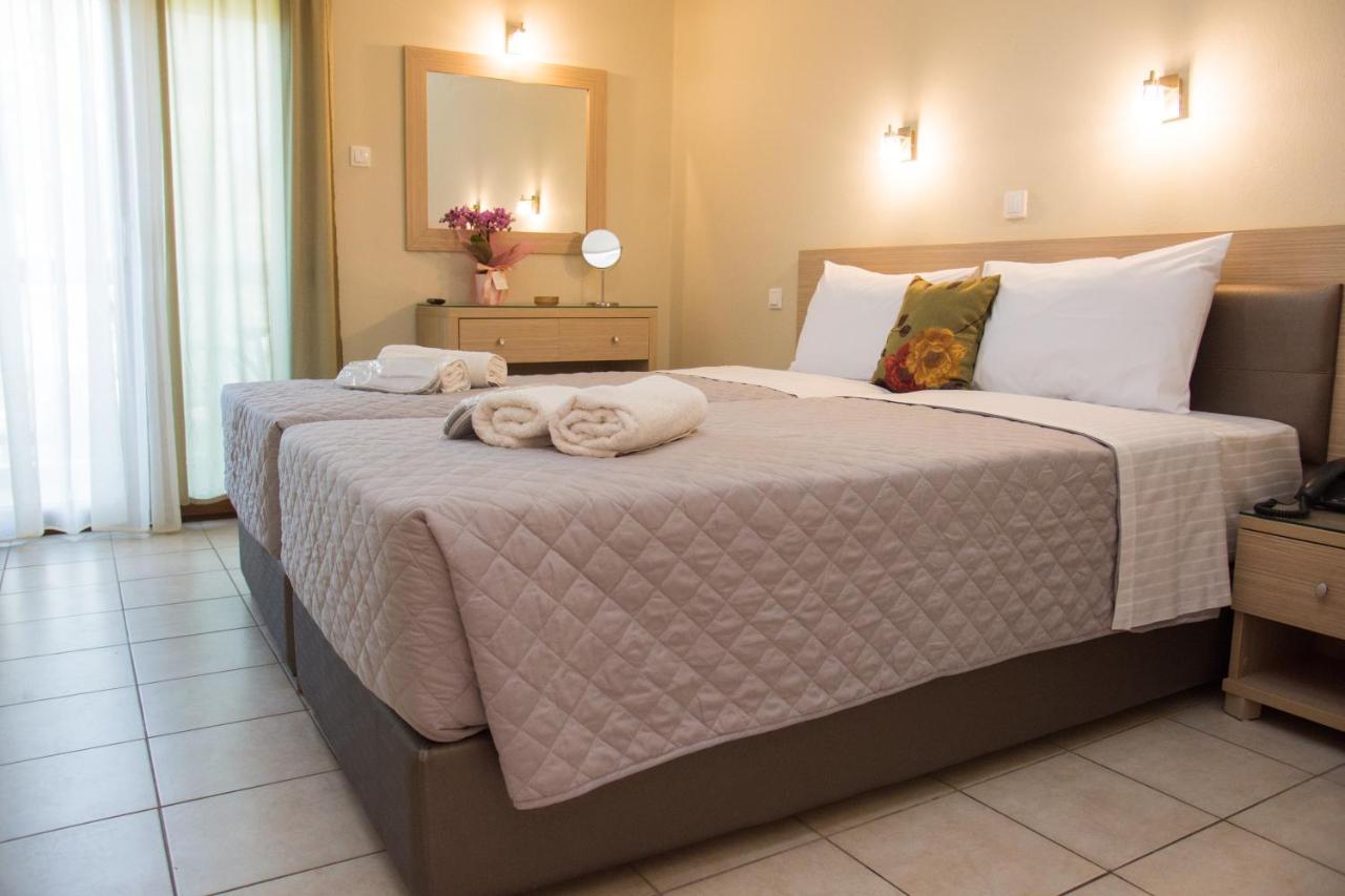 Platy Beach Hotel Экстерьер фото